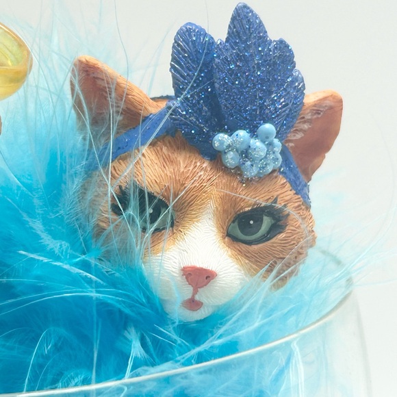 🍸🐈🩵💙Pavilion Gift Company - Long Island Iced Tabby Cat in Glass. - Picture 10 of 17